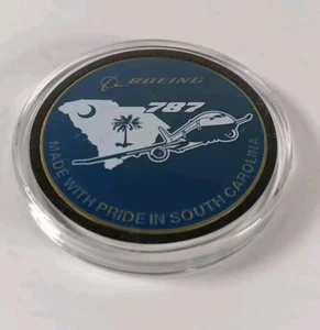 Boeing 787 First South Carolina-Built 787 Dreamliner Medallion - Foto 1 di 3