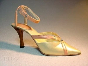 Mothers Are Forever exklusive diamantförmige Steine Pfirsich genau der richtige Schuh - Bild 1 von 3