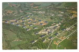 Postal aérea vintage de la destilería Barton de Bardstown Kentucky de la década de 1960 - Imagen 1 de 2