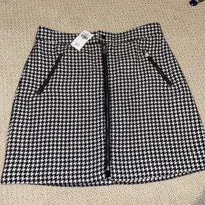 Minifalda Hollister grande de tiro ultra alto pata de gallo con cremallera frontal para mujer - Imagen 1 de 9