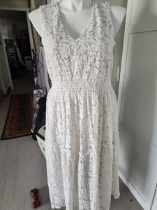 Vestido Taylor Talla 16 Forrado Encaje Flexible Cintura Ajuste Estilo Midi Elegante Ocasión Especial - Imagen 1 de 9