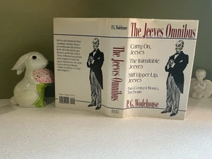 DER JEEVES OMNIBUS: 2 komplette Romane. 10 Geschichten von P. G. Wodehouse HC/DJ sehr guter Zustand - Bild 1 von 13