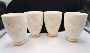 Vintage Yunomi Japanese Tea Cups Chiyo Uno Porcelain Set Of 4 Cherry Blossoms - Picture 1 of 4