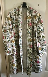EAST COAT COTTON KANTHA STYLE MULTI COLOURED IVORY BACKGROUND SIZE M/L BNWT - Picture 1 of 21