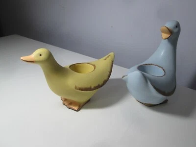 NOVO 2 CASTIÇAIS-SUPORTES DE LUZ DE CHÁ-AMARELO E AZUL PATOS-FESTA LEVE - Imagem 1 de 4