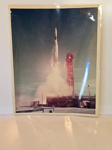 Fotografías originales 8 x 10 de la NASA Lanzamiento de cohetes Ranger - Imagen 1 de 2