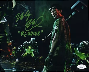WALLY WINGERT Authentic Signed "Batman:ARKHAM KNIGHT Riddler" 8x10 Photo JSA COA - Picture 1 of 1