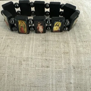 Beaded Angel Saints Stretch Hematite Tile Religious Bracelet - Awesome! - Picture 1 of 6