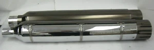 Harley-Davidson CVO M8 CVO Mufflers 64900731/2 & Smoked Satin End Caps 65100144 - Bild 1 von 15