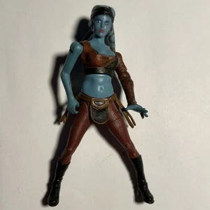 Star Wars Modellino L'attacco dei cloni 2003 LFL Hasbro 3,75" Aayla Secura - Foto 1 di 4