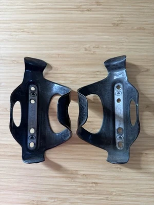 PAR de jaulas para botellas Arundel SIDELOADER / OTHERIDELOADER carbono mate Foto 1 de 4