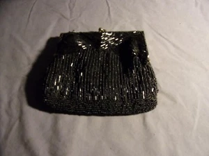 Bolso de Mano Bolso de Mano Vintage Negro Cuentas Mago Hecho a Mano 5 x 6 pulgadas - Imagen 1 de 4