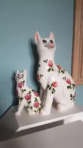 More details for  wemyss griselda hill pottery scotland mother &amp; daughter clover cats 