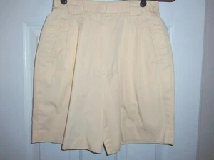 IZOD Sport~6~Pantalones Cortos de Vestir Amarillo Mantequilla -4 Bolsillos~Elásticos en las Caderas~Para Mujer - Imagen 1 de 11