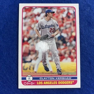 2009 O-Pee-Chee Clayton Kershaw #141 2nd Year Card Los Angeles Dodgers - Picture 1 of 4