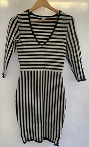 H&M Black White Striped Stretch Fitted Dress 3/4 Sleeve Size S - Picture 1 of 6