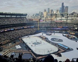 SEATTLE KRAKEN vs VEGAS GOLDEN KNIGHTS 2024 Winter Classic 8 x 10 Photo Man Cave - Picture 1 of 1