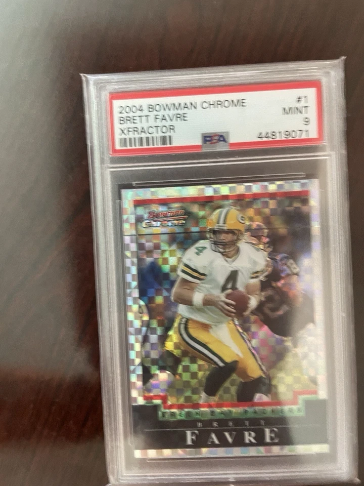 F291 BRETT FAVRE 2004 BOWMAN CHROME XFRACTOR 180/250 #1 PACKERS RARE SP PSA 9 - Image 1 of 2