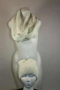 OS Limited Edition Scarf Beanie Set Cream Knit Metallic Silver Infinity New NWT - Picture 1 of 10