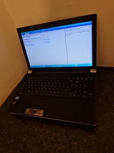 x2 Toshiba TECRA A50/R50 Laptops Core i3/i5 3rd/6th Gen. For parts Ref:TX1 - Picture 1 of 20