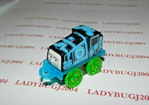 Thomas And Friends Minis 2019/4 X-RAY GATOR #404 - NEW - SHIPS FREE - Picture 1 of 4
