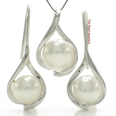 Juego de pendientes y colgantes de plata de ley 925 con perlas cultivadas blancas TPJ Foto 1 de 4