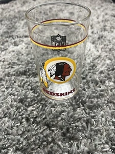 Vintage Washington Redskin Helmet 1980's Mobil Drinking Glass - Picture 1 of 4