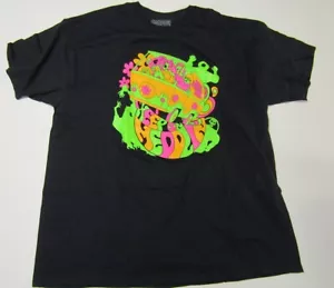 Loot Crate Scooby Doo Keep on Meddlin t-shirt 2XL black neon Mystery Machine - Picture 1 of 4