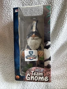 Gnomo da giardino New York Yankees MLB alto 11,5" per sempre da collezione. World Series - Foto 1 di 9