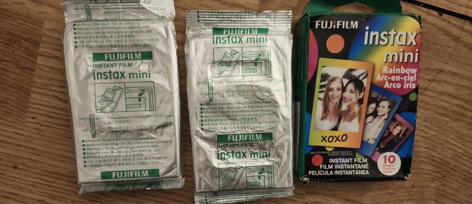 Instant Fujifilm - Image 1 of 1