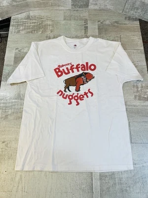 Camiseta Blanca Uniforme De Empleado Grande Adulto Popeyes Pollo Búfalo Nuggets De Colección Foto 1 de 4