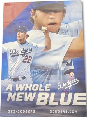 Enorme póster de Clayton Kershaw azul completamente nuevo 48x71 Los Angeles Dodgers Foto 1 de 4