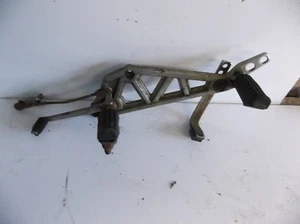 HONDA VF500 FOOTRESTS AND GEAR LEVER - Picture 1 of 1