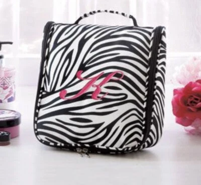 Bolsa organizadora de viagem monograma letra K estojo estampa zebra - Imagem 1 de 4