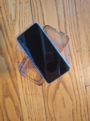 Asus Zenfone 6 ZS630KL 128GB LOCKED 4G LTE Dual SIM 6.4" SmartPhone 3 covers - Image 1 of 4