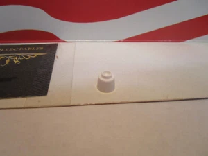 LEGO (1) WHITE CONE 1 1/16x1 1/16 x 2/3 {FEZ} HAT FOR MINIFIGURE PART #85975 - Picture 1 of 4