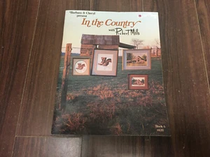 In The Country With Robert Mills Cross Stitching Pattern Book Vintage 1981 - Bild 1 von 10