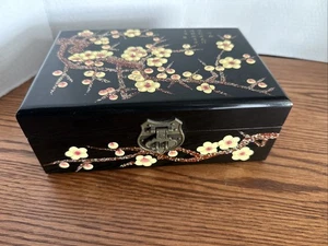 Vintage Asian Black Lacquer Jewelry Box Hand Painted Floral Design - Picture 1 of 7