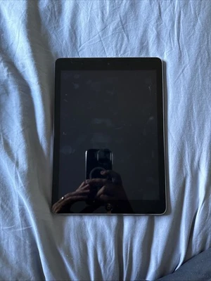 Apple iPad Air 1st Generation Space Grey - Image 1 of 2