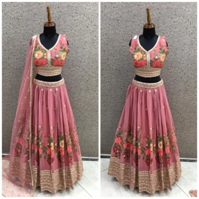 Lámina de secuencia Lehanga Choli Zari pesada rosa impresa boda de diseñador 40 🤩 Foto 1 de 4