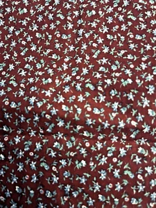 VTG Tiny Ditsy REDDISH BROWN CALICO w/ Blue Florals Cottagecore BTFQ - Picture 1 of 5