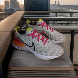 Nike Renew Run Womens Platinum Pink Blast Running Shoes Ladies Size 9.5 - Picture 1 of 12