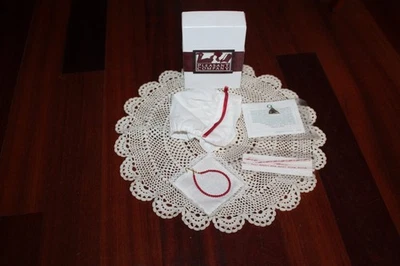 RET American Girl Doll Felicity Rose Garden Meet Accessories, Pleasant Company - Image 1 of 4