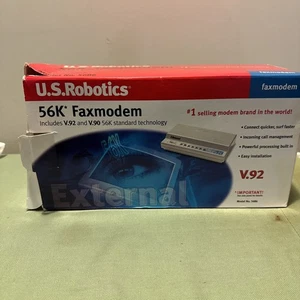 USRobotics Model 0701 Faxmodem V.90 56K Standard and x2 Technology Compatible - Picture 1 of 5
