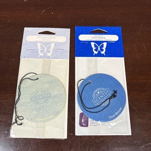 2~Scentsy Scent Circles~Clean Breeze & Mineral Oasis~NIP - Picture 1 of 3