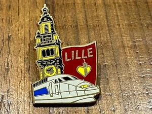 b PINS PIN ENAMEL TRAIN RAILWAYS SNCF TGV LILLE - Foto 1 di 1