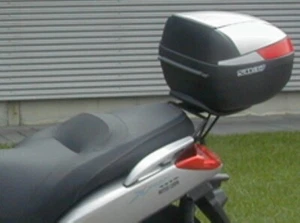 Fijaciones Top SHAD Yamaha X-MAX 125-250 YAMAHA X-MAX 125 (2006-2009) - Imagen 1 de 1