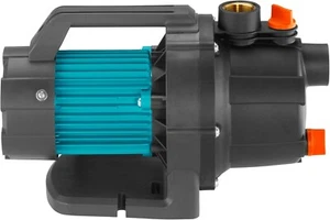 Gardena Gartenpumpe 3000/4 Basic: Bewässerungspumpe mit 3000 l/h Förderleistung - Bild 1 von 4