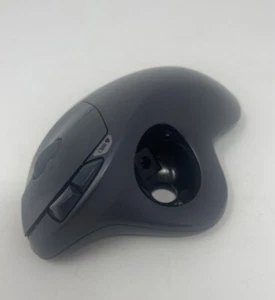 Logitech M570 Wireless Mouse NOT WORKING for PARTS - Pre-Owned - Picture 1 of 4