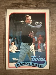 Randy Bush, 1989 Topps, Minnesota Twins, Outfield/DH, Card # 577 - Picture 1 of 2